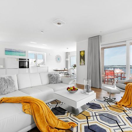 Brise- direkt am Wasser, Hafenblick, Fahrstuhl, Sauna, ueberdachter Balkon Olpenitz Exterior foto