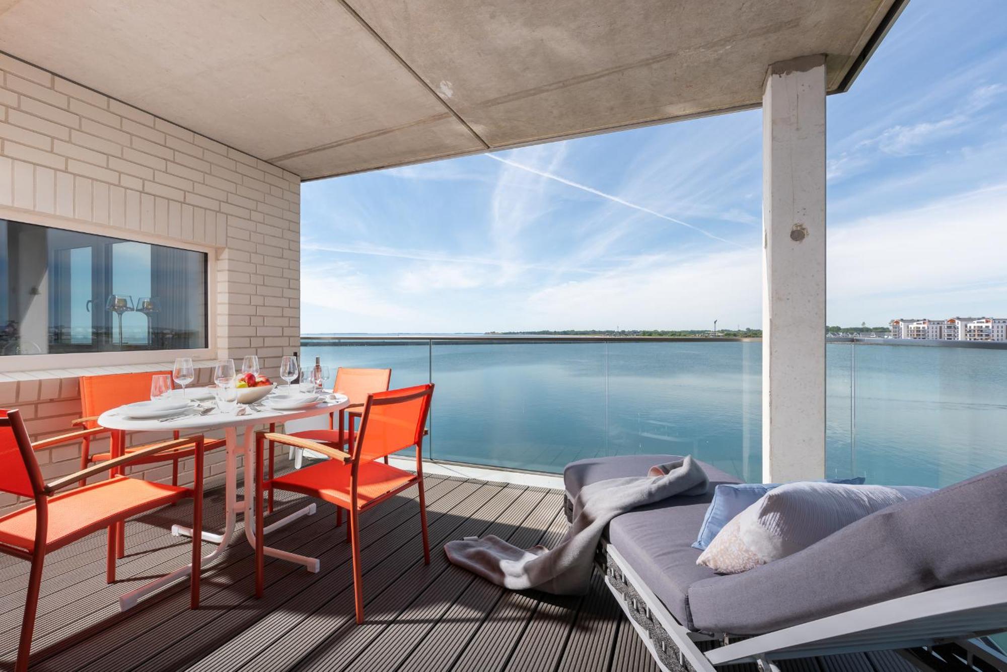 Brise- direkt am Wasser, Hafenblick, Fahrstuhl, Sauna, ueberdachter Balkon Olpenitz Exterior foto
